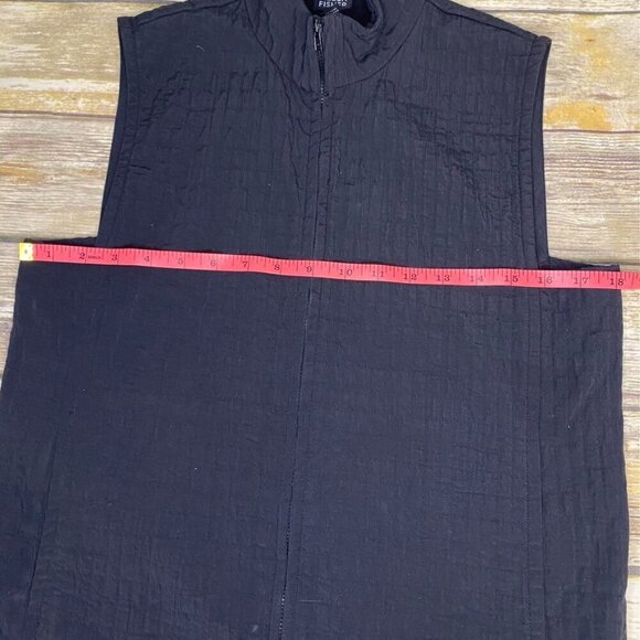 Eileen Fisher Petite Lightweight Lined Full Zip Black Vest Women's Size Small - Picture 3 of 7